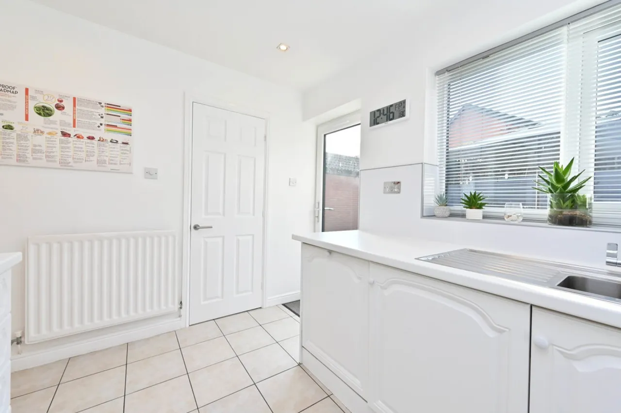 Danebower Road, Trentham, Stoke - On - Trent, photo 4