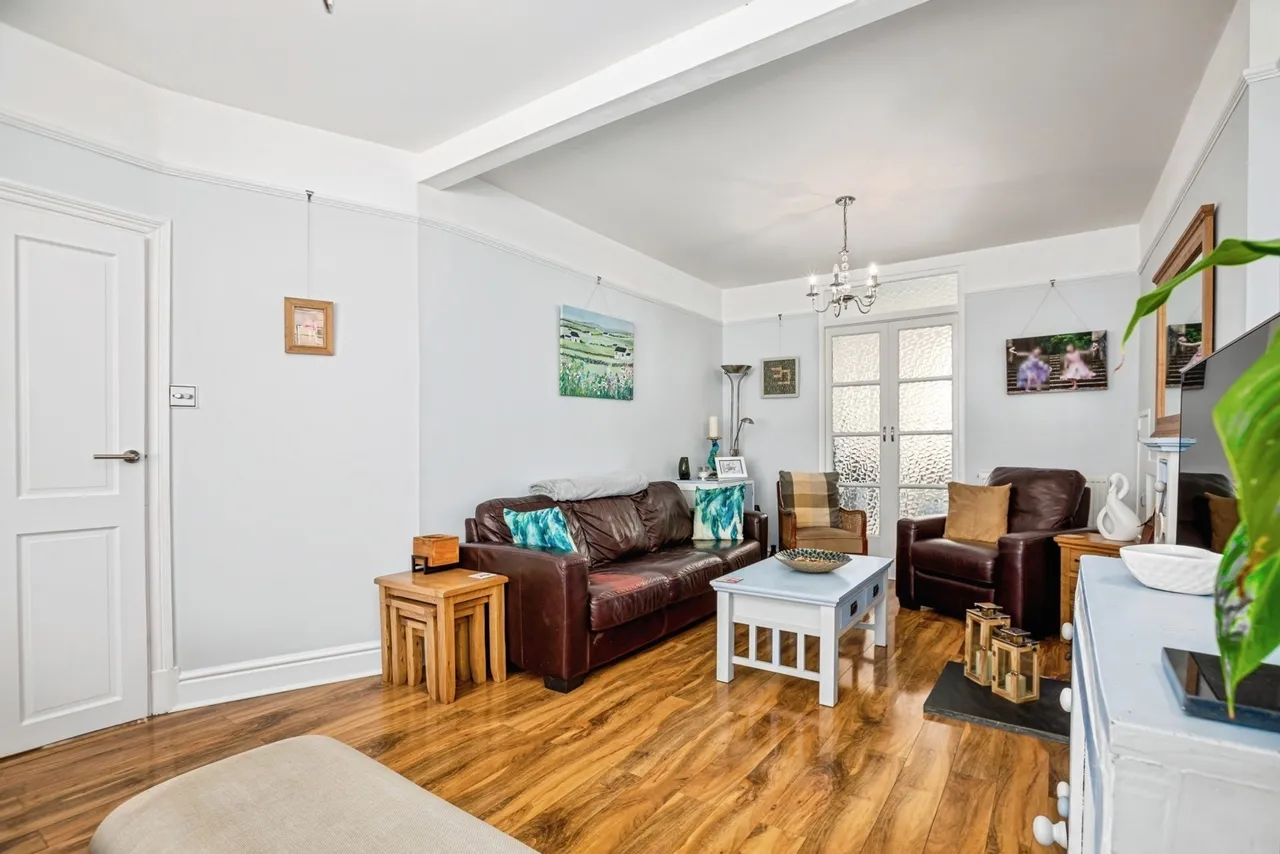High Street, Llandysul, SA44, photo 6