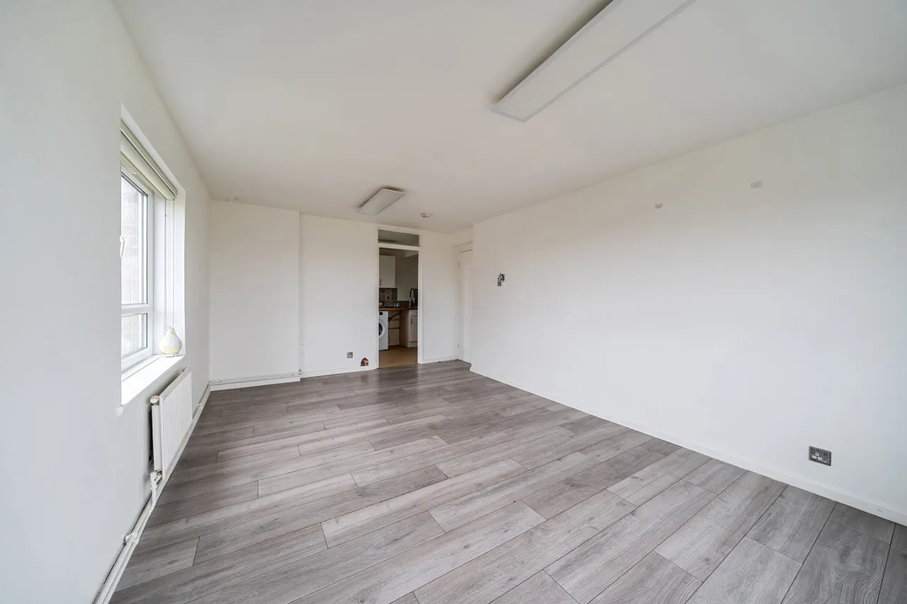 Newmarket Avenue, Northolt, UB5, photo 11