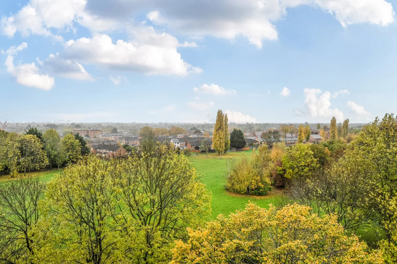 Newmarket Avenue, Northolt, UB5, photo 9