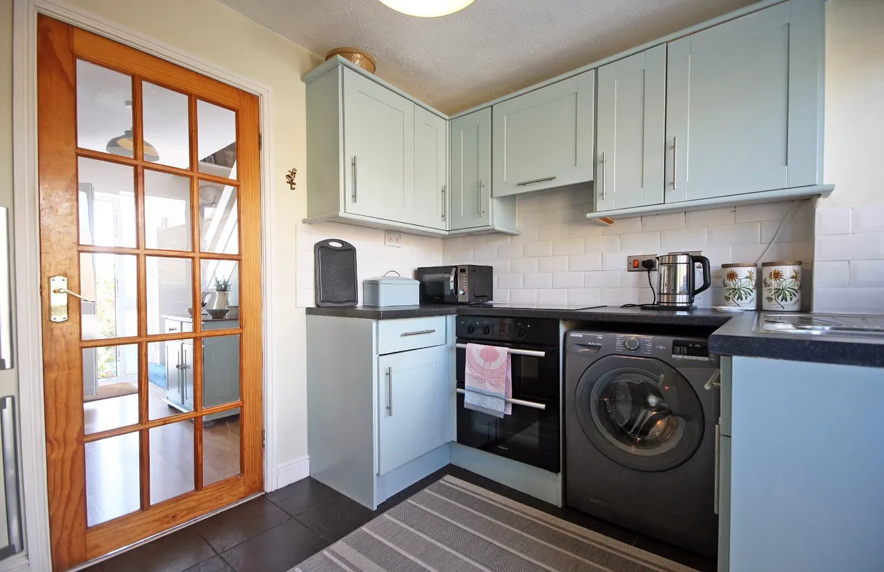 Mill Lodge Estate, Llandegfan, photo 8