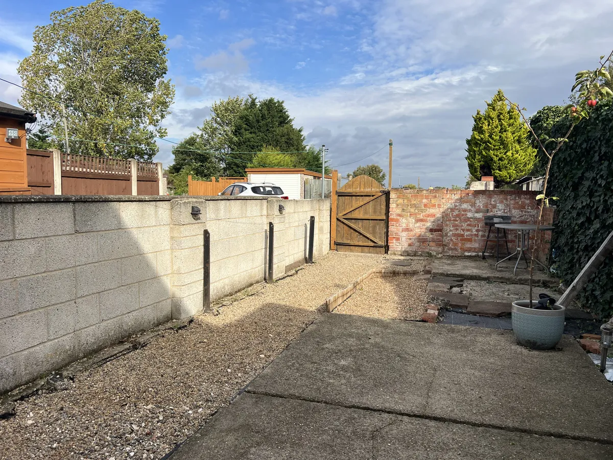 Summercroft Avenue, Barrow-upon-humber, DN19, photo 8
