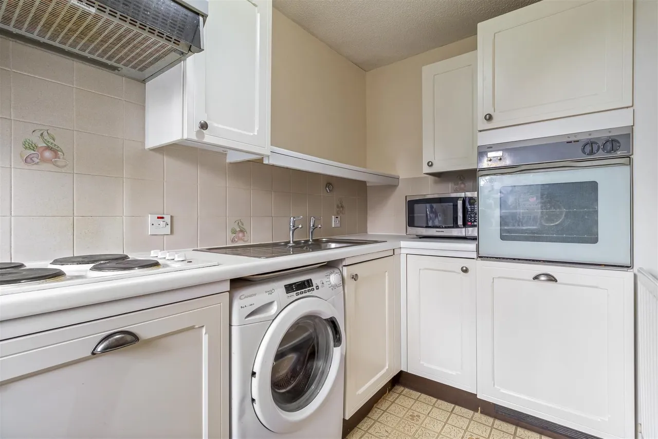 Offington Lane, Worthing, photo 8