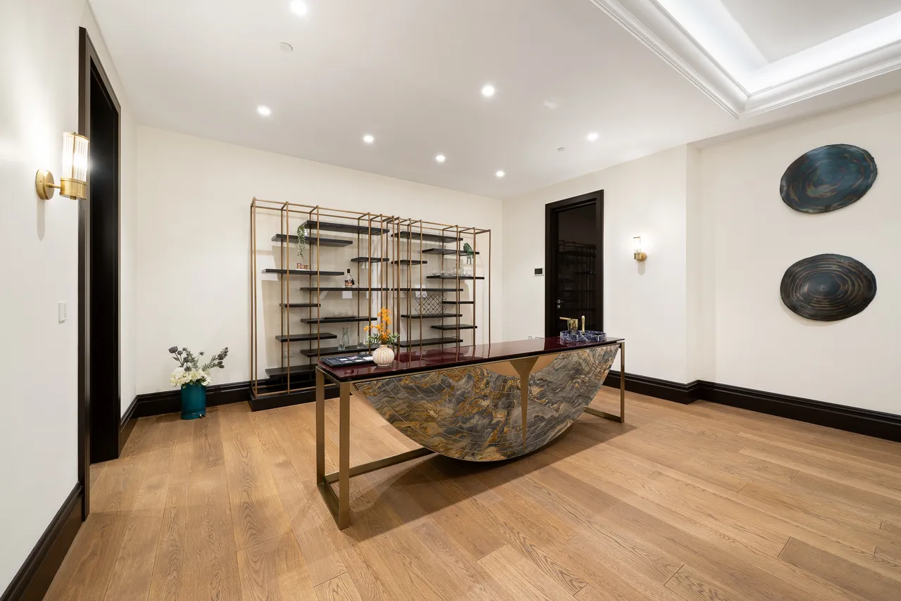 Parklands, St George's Hill, KT13, photo 21