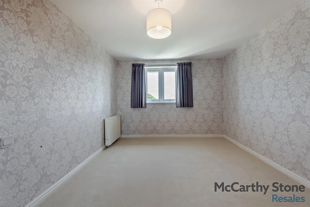 Avenue Road, Lymington, SO41, photo 8