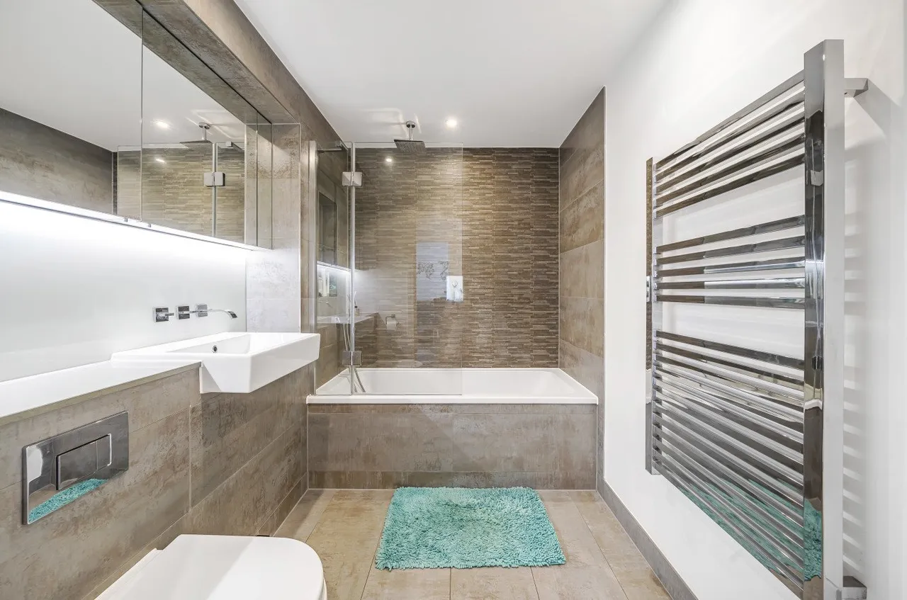 Gaumont Place, Streatham Hill, London, SW2, photo 6