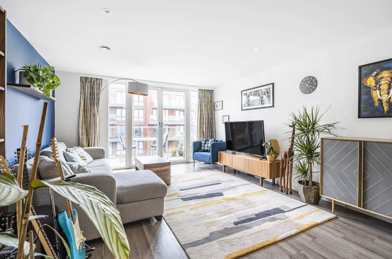 Gaumont Place, Streatham Hill, London, SW2, photo 11