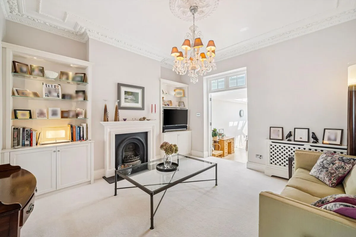 Nicosia Road, London, SW18, photo 11