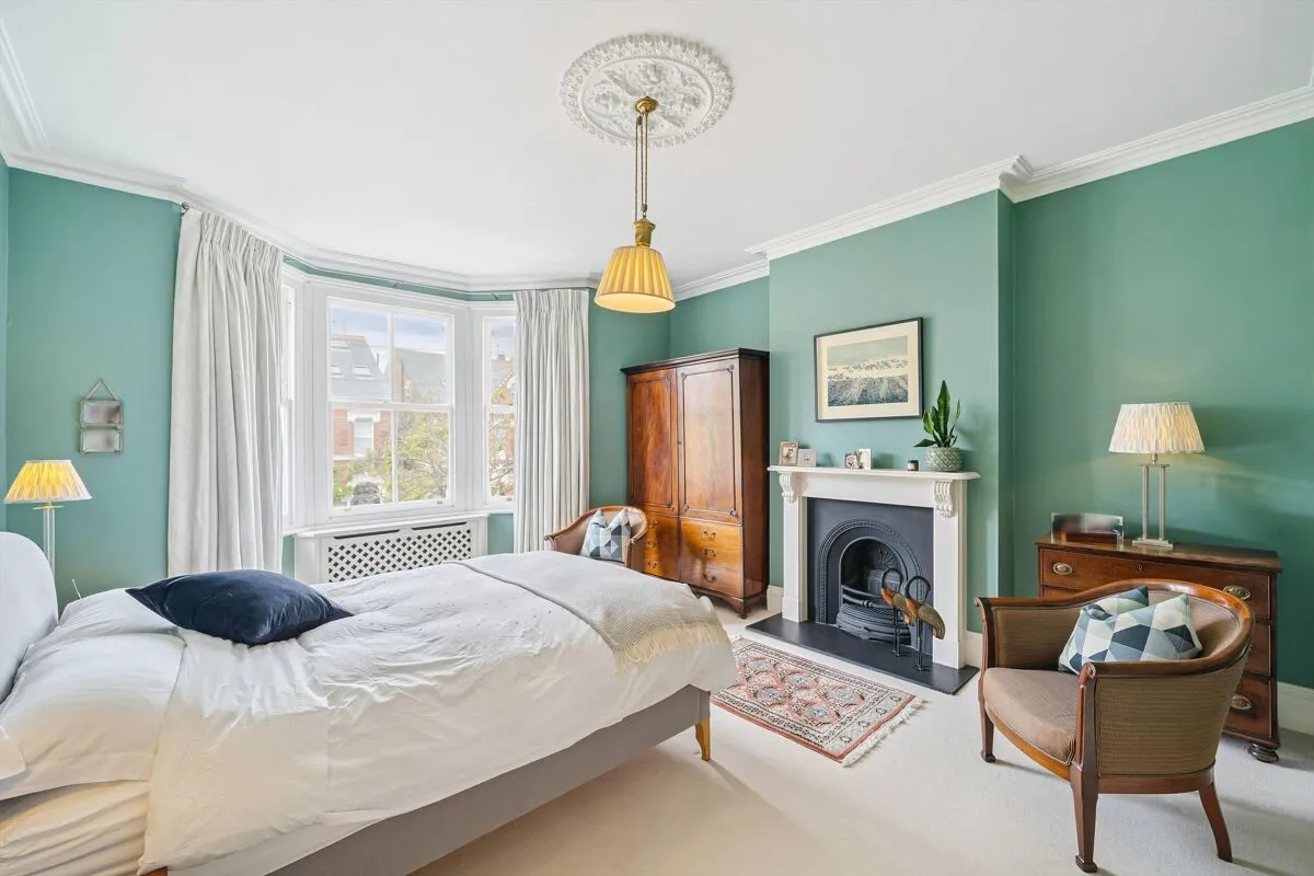 Nicosia Road, London, SW18, photo 14