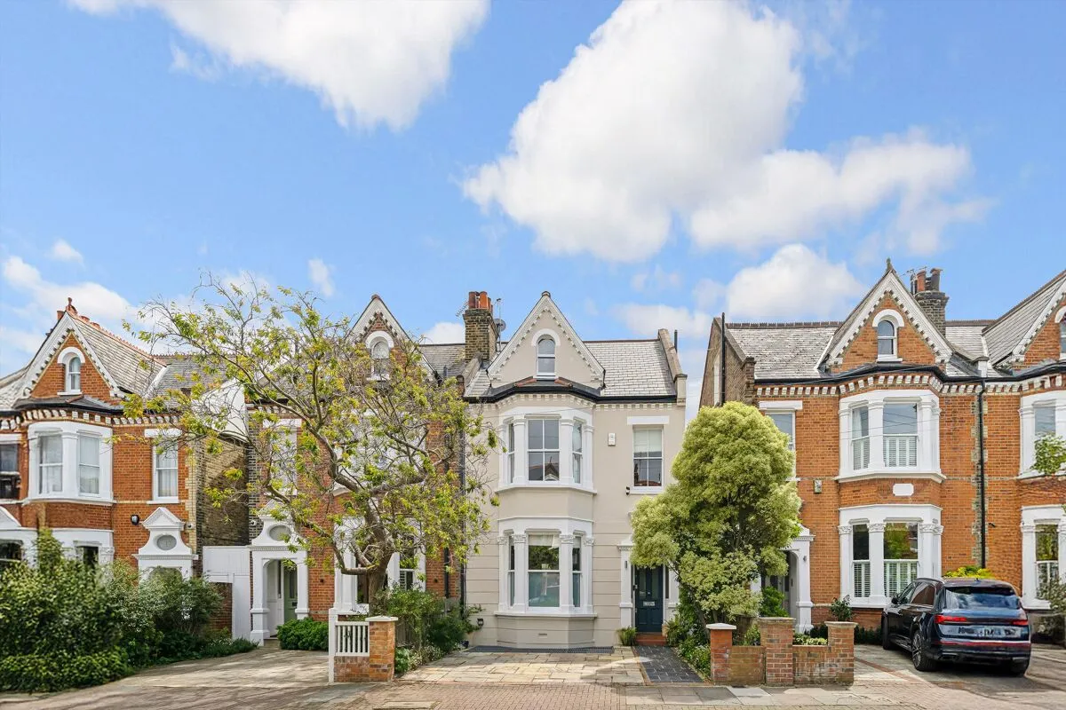 Nicosia Road, London, SW18, photo 22