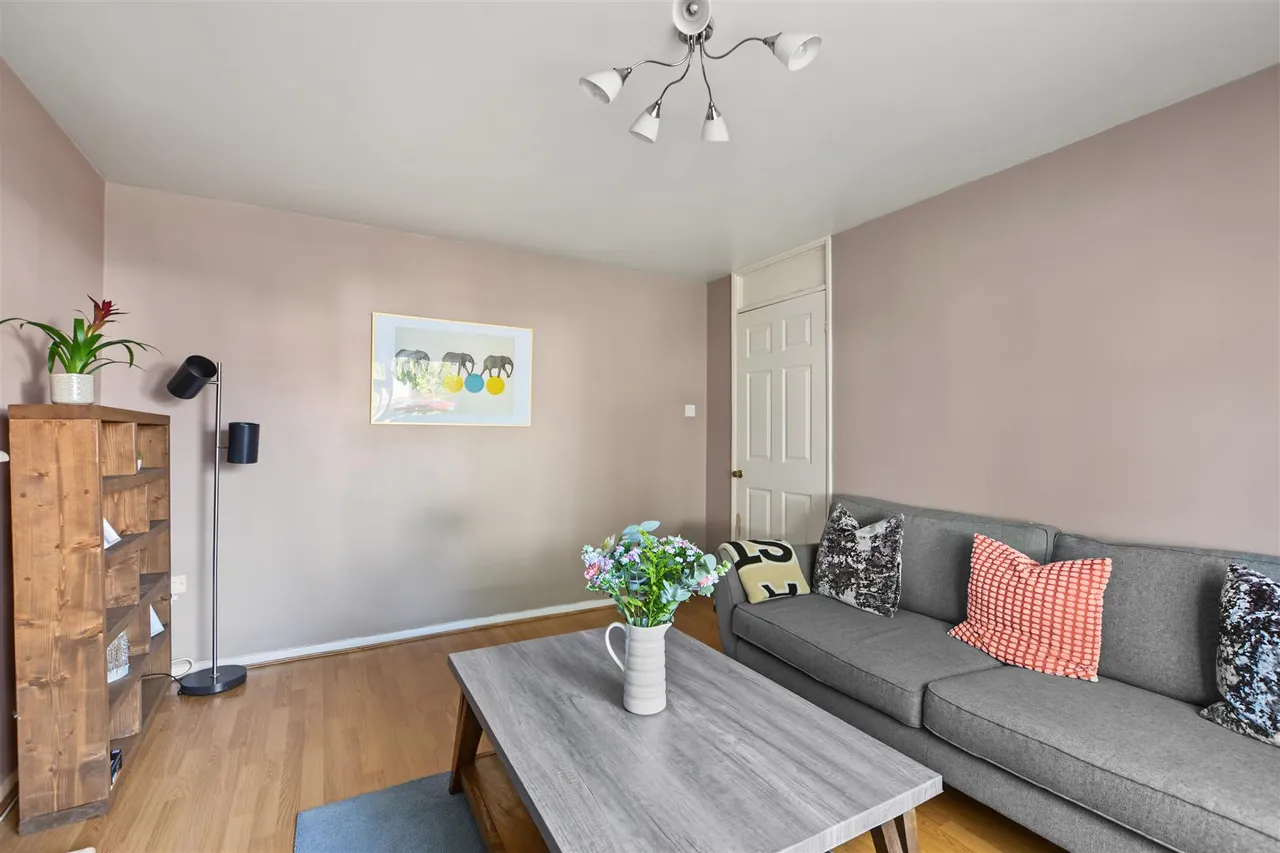 Victory Close, Long Eaton, NG10, photo 8