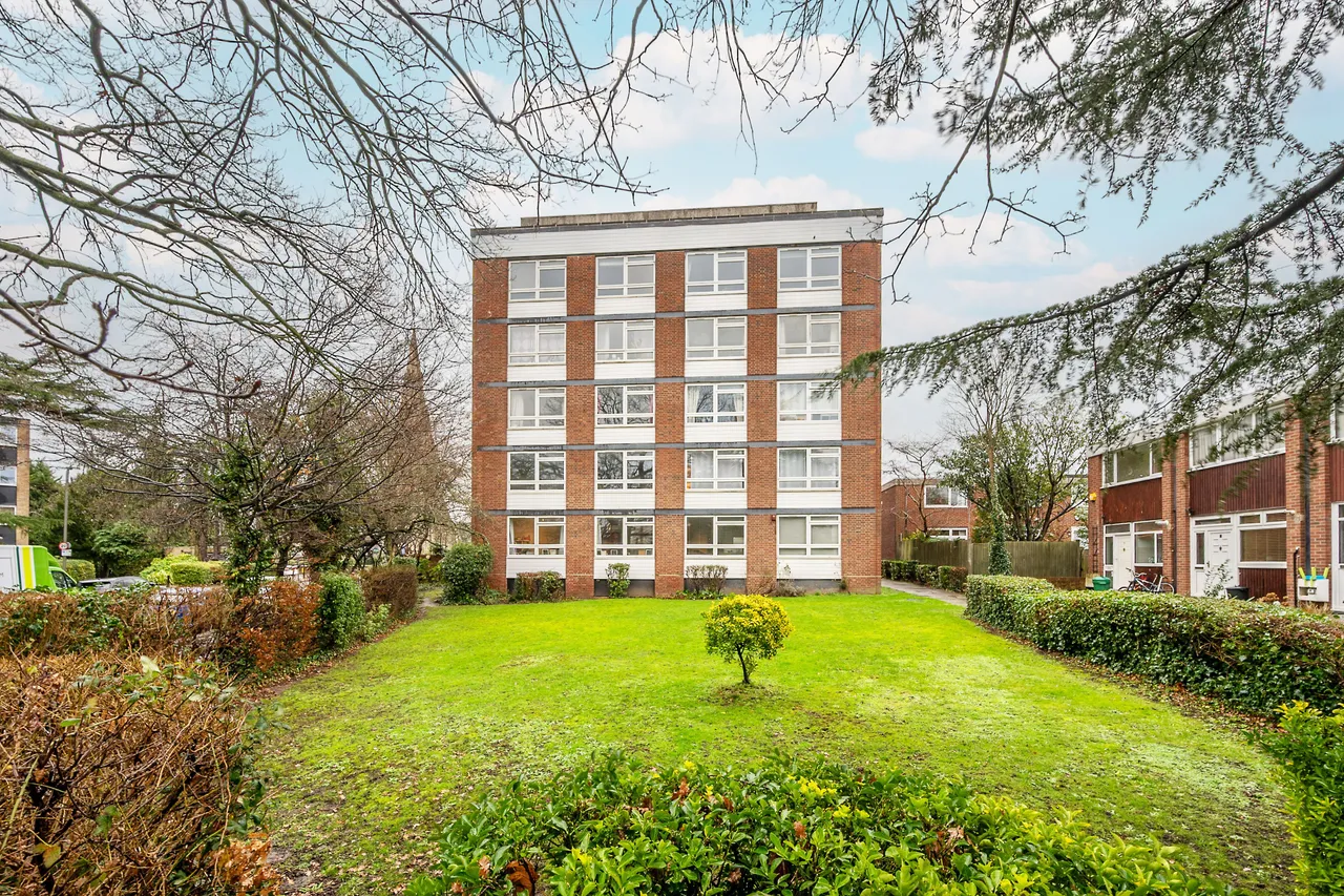 2 Brett House, Putney Heath Lane, London, photo 3