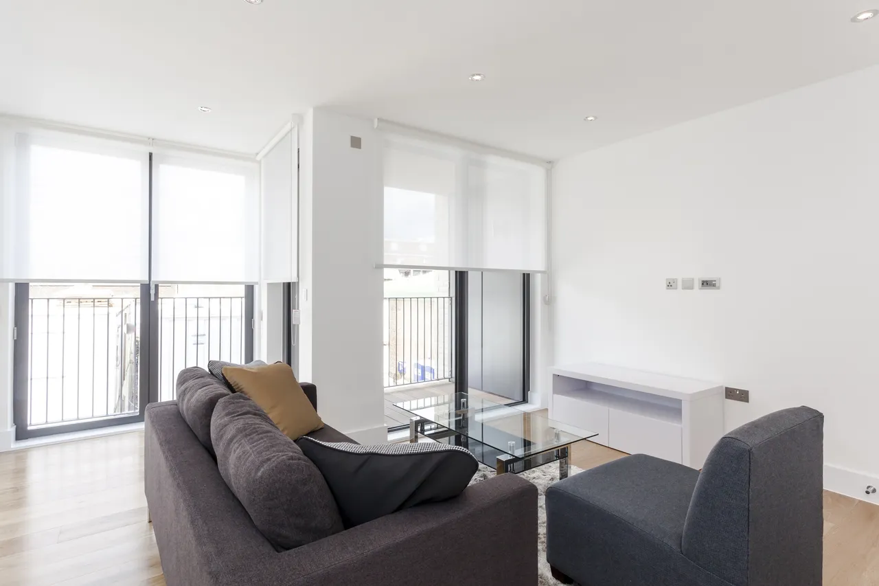 2 bed flat for sale — Portobello Square, London, W10