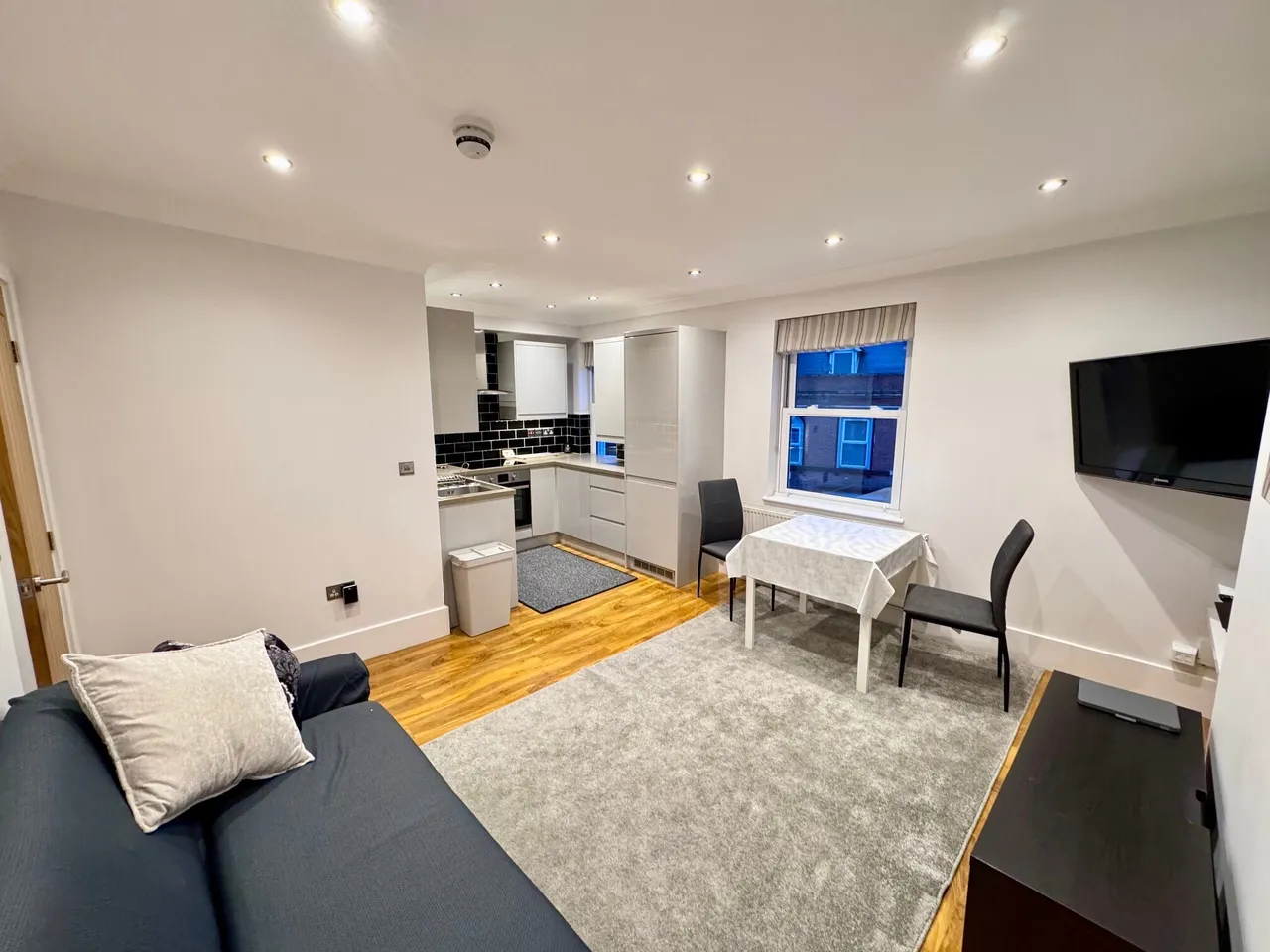 2 bed flat to rent, Burns Street, Arboretum, NG7