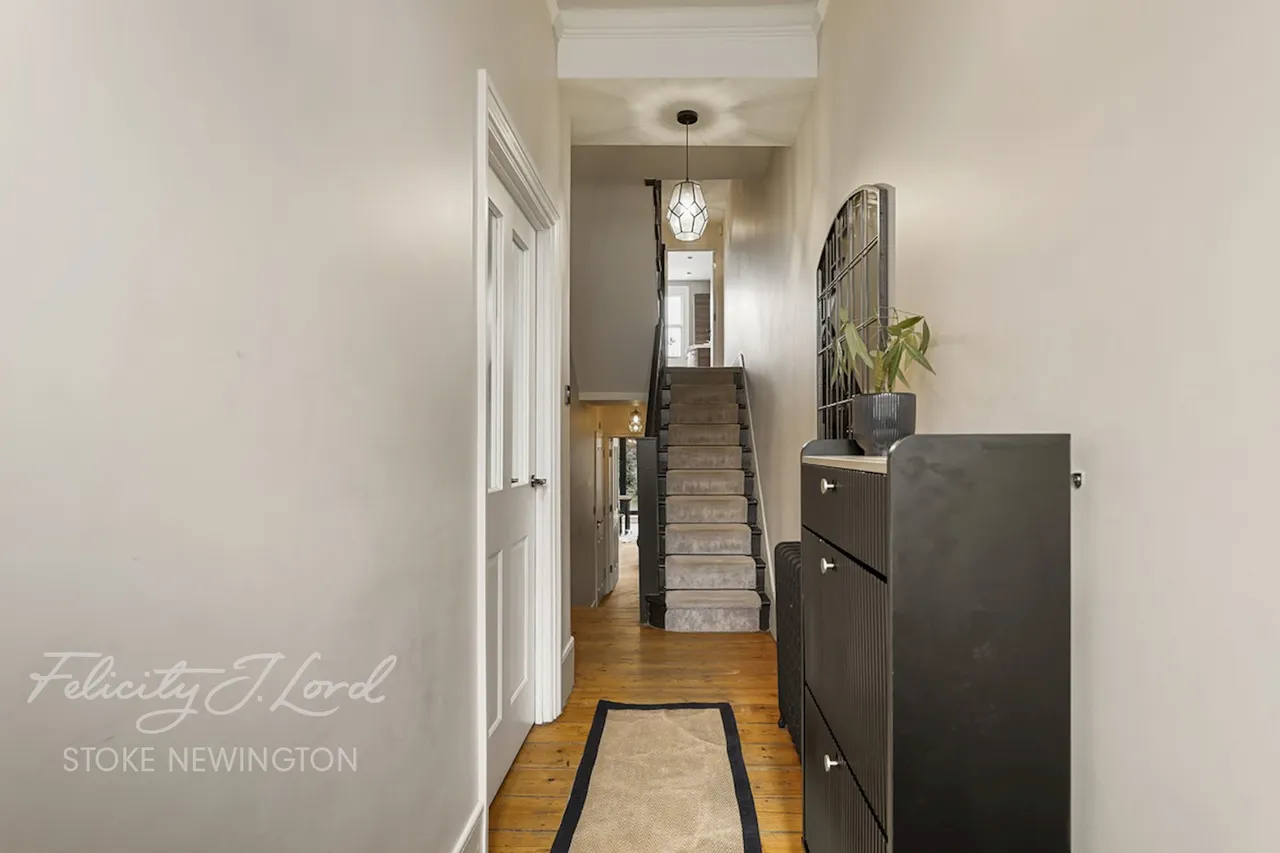 Windus Road, London, N16, photo 25
