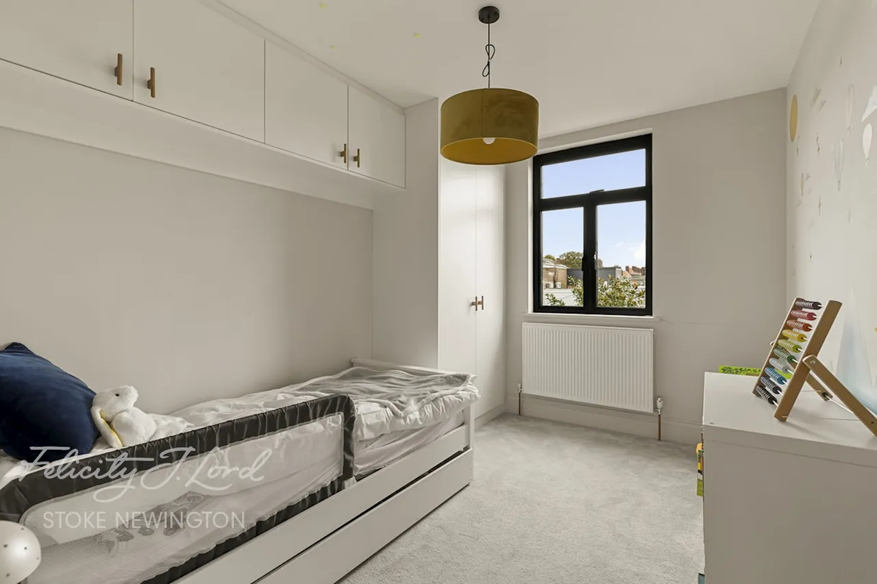 Windus Road, London, N16, photo 19