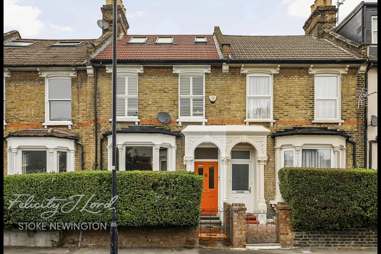 Windus Road, London, N16, photo 2
