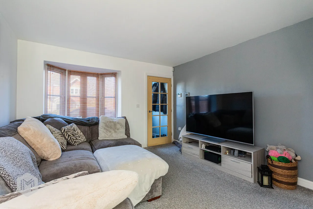 Lowerbrook Close, Horwich, Bolton, BL6 6SS, photo 2