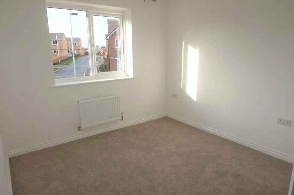 Dunbar Close, Stafford, Staffordshire, ST16, photo 8