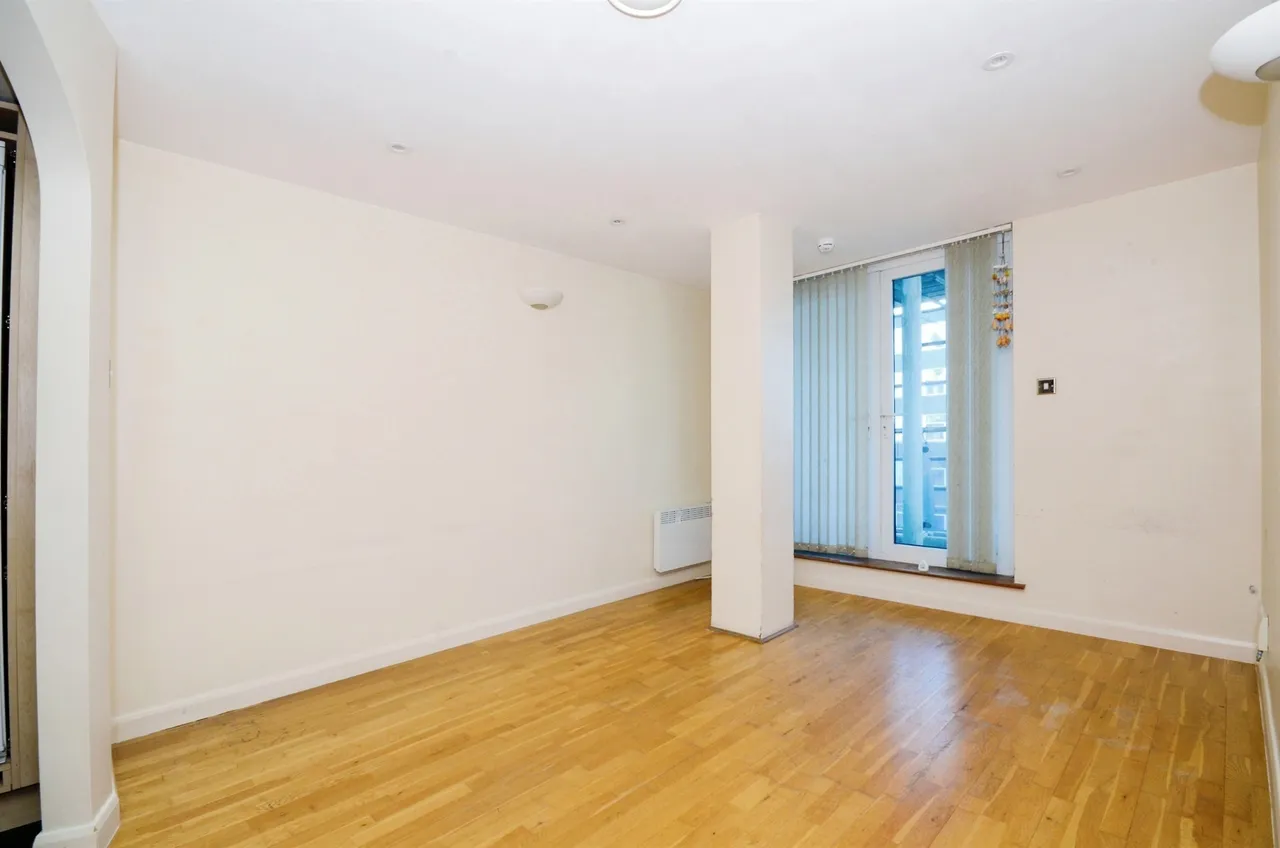 Lyon Road, Harrow, HA1, photo 10