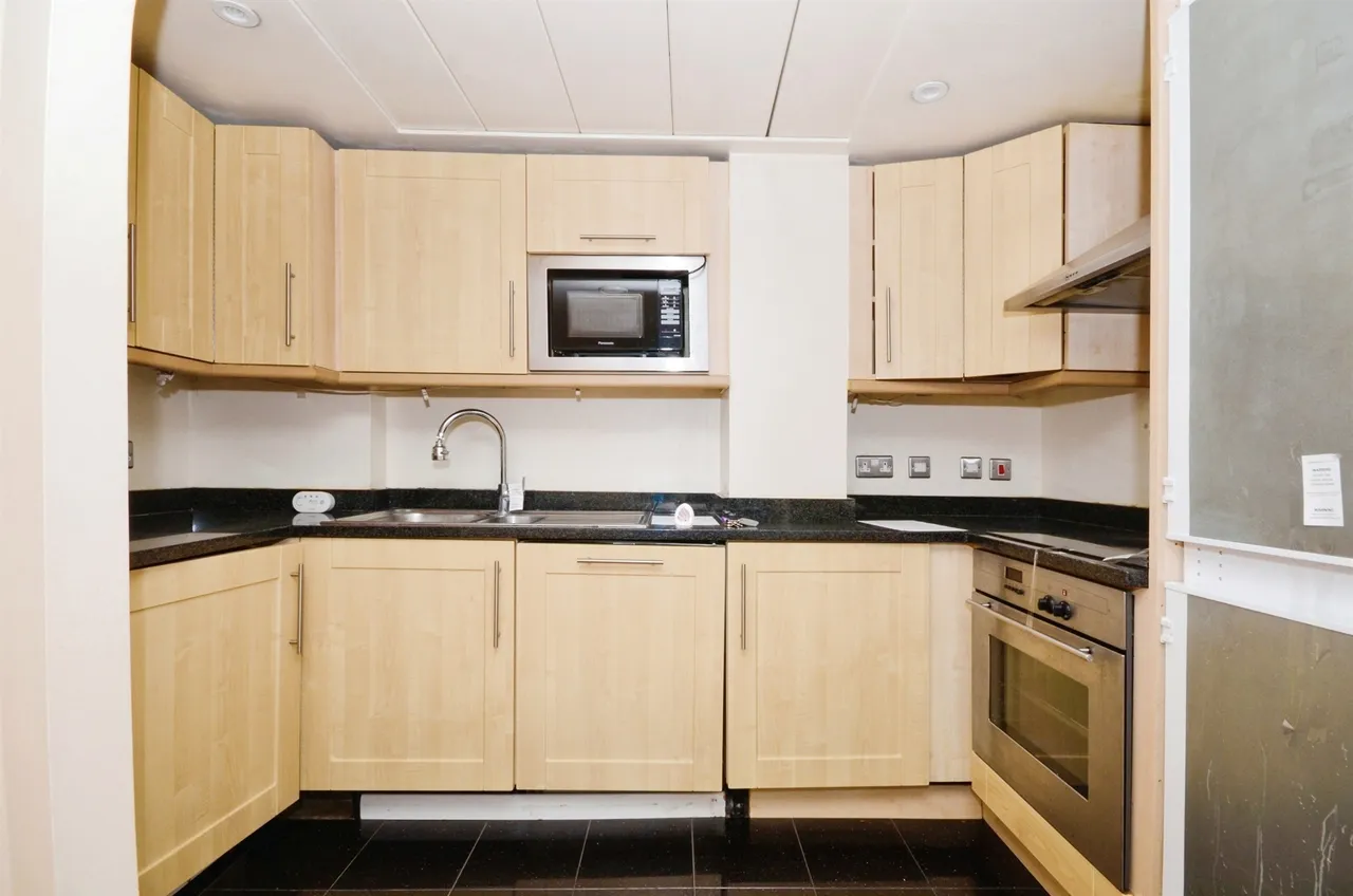 Lyon Road, Harrow, HA1, photo 9