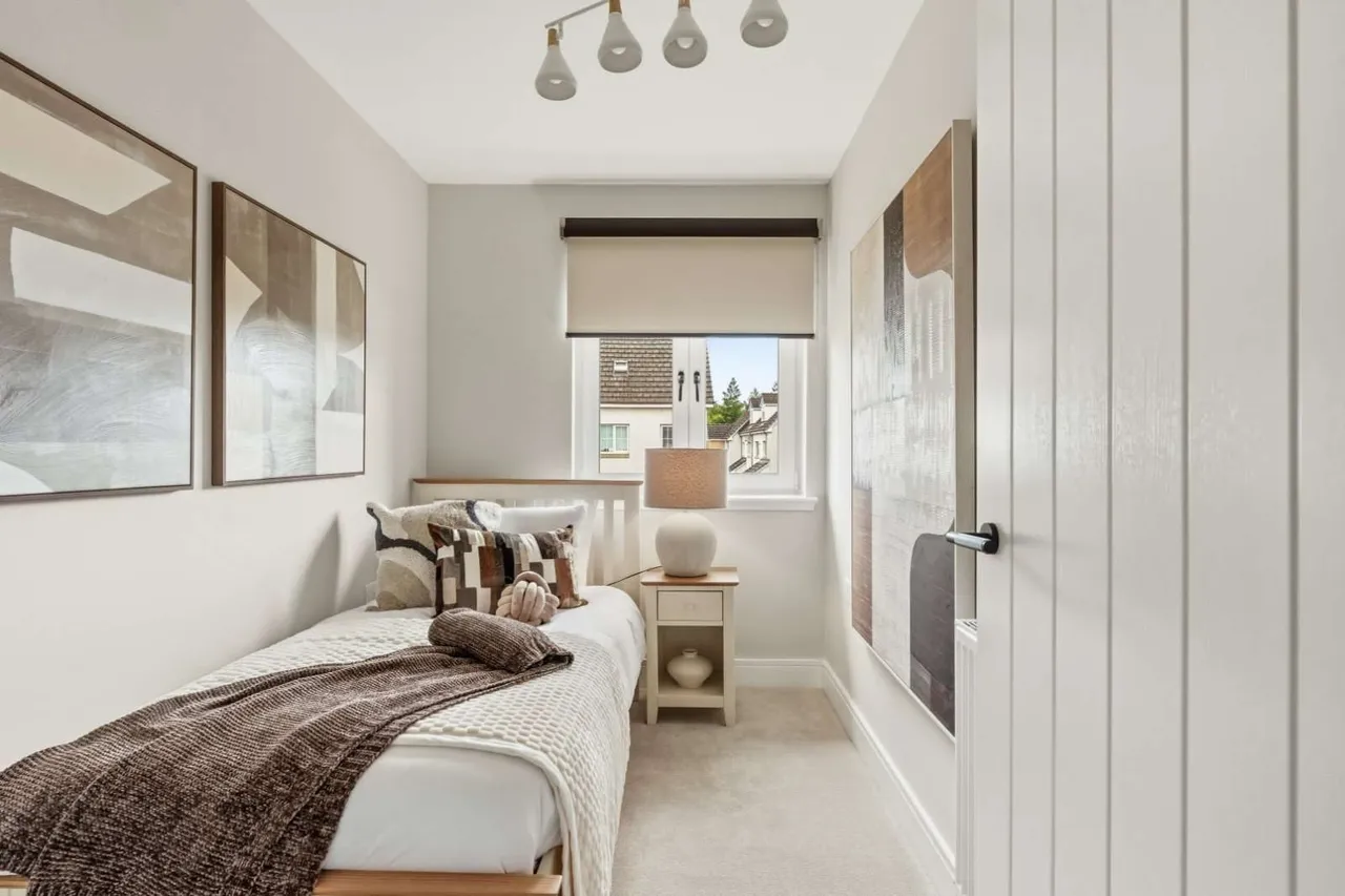 The Moorings, Reddingmuirhead, Falkirk, Stirlingshire, FK2, photo 8