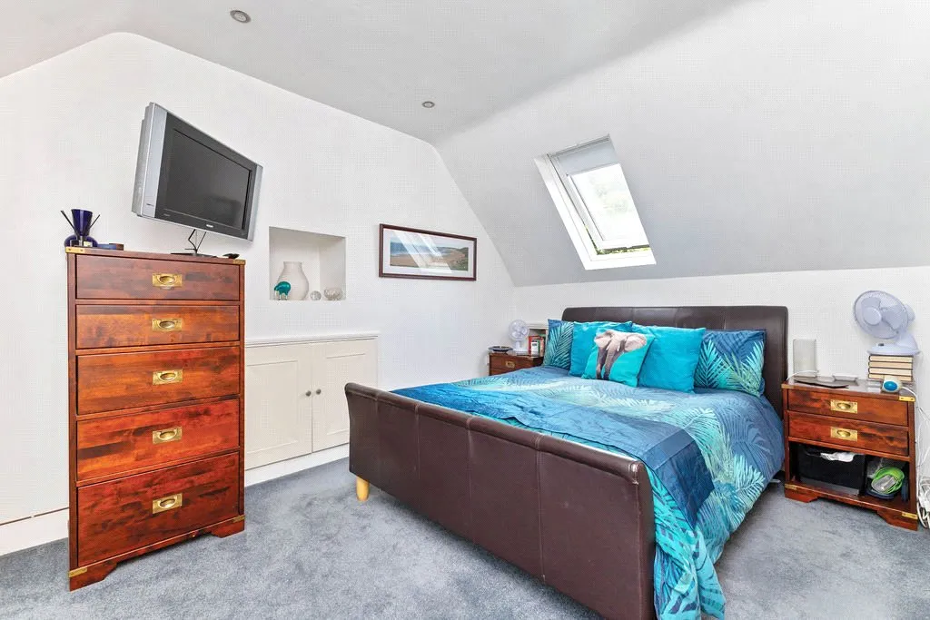 Kings Road, Haslemere, GU27, photo 18