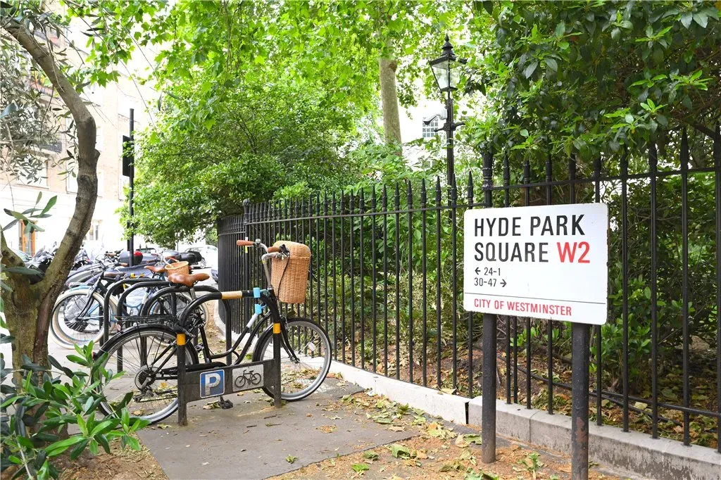 Hyde Park Square, London, W2, photo 19