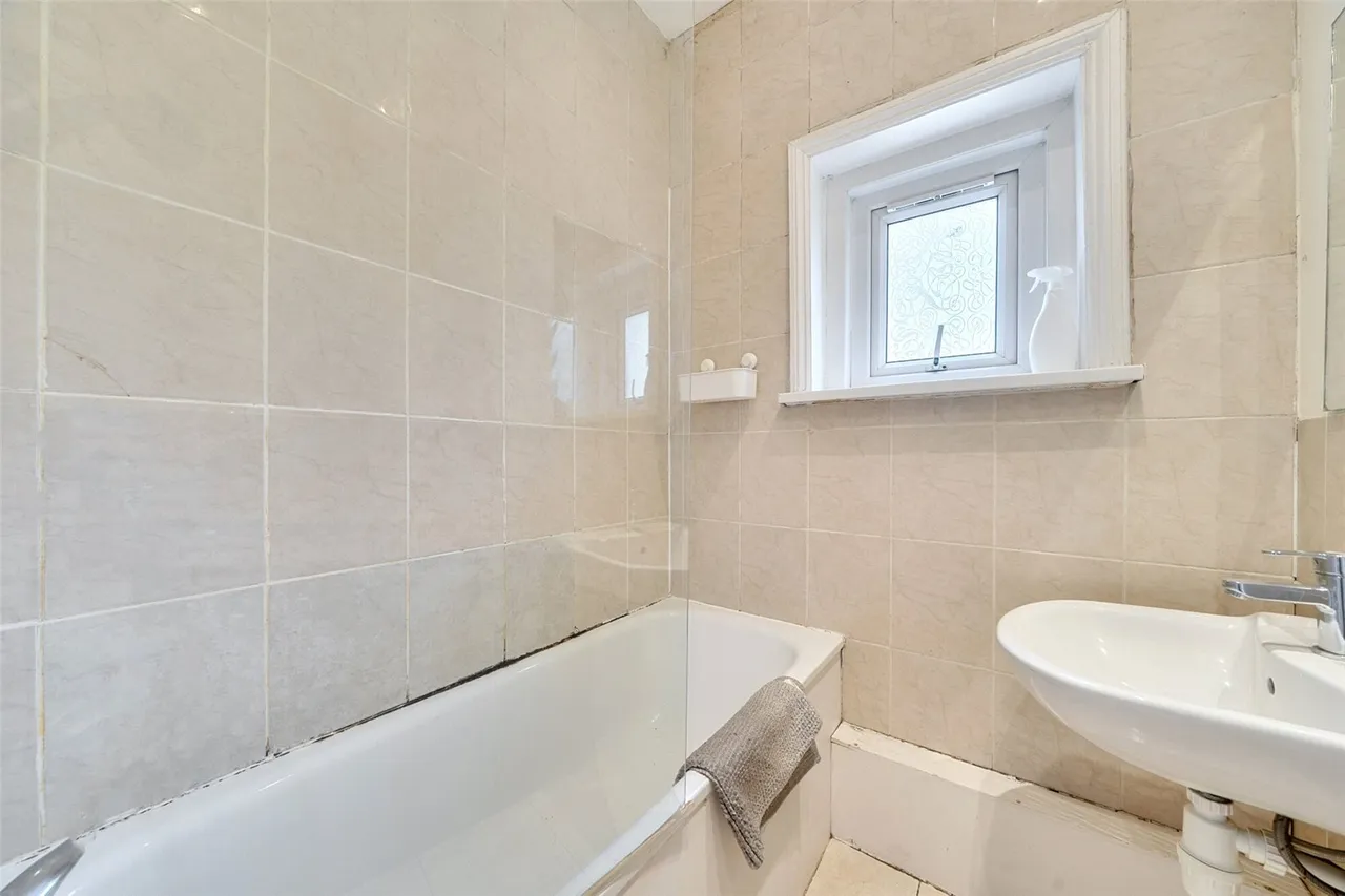 Lordship Lane, SE22, photo 23