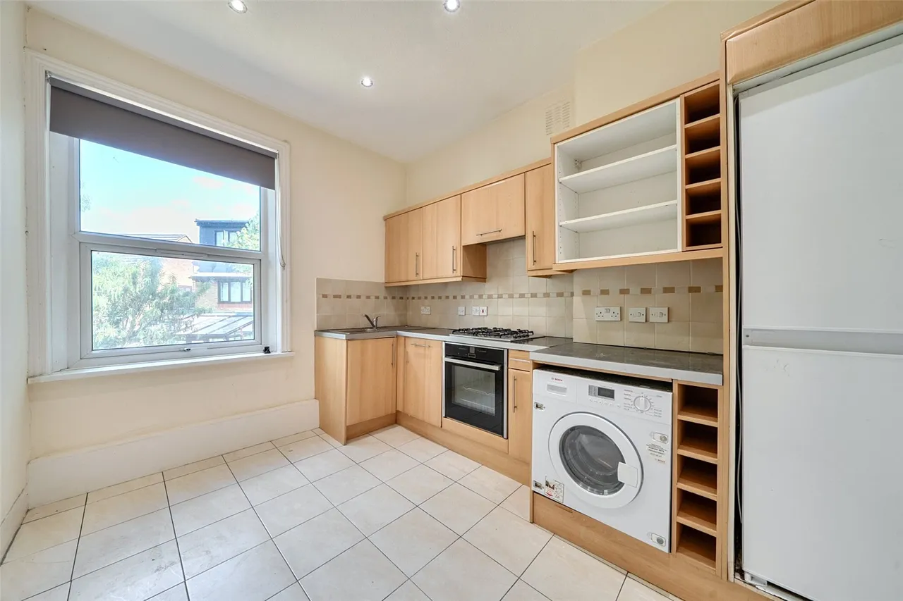 Lordship Lane, SE22, photo 18