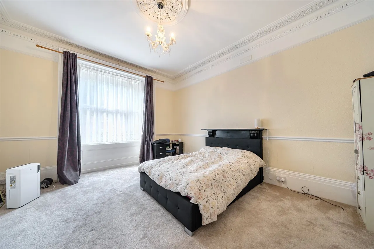 Lordship Lane, SE22, photo 12