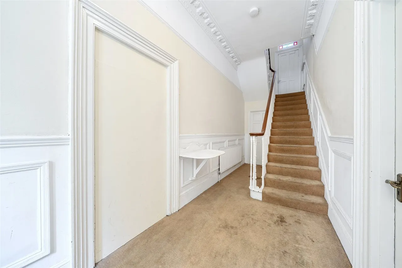 Lordship Lane, SE22, photo 11
