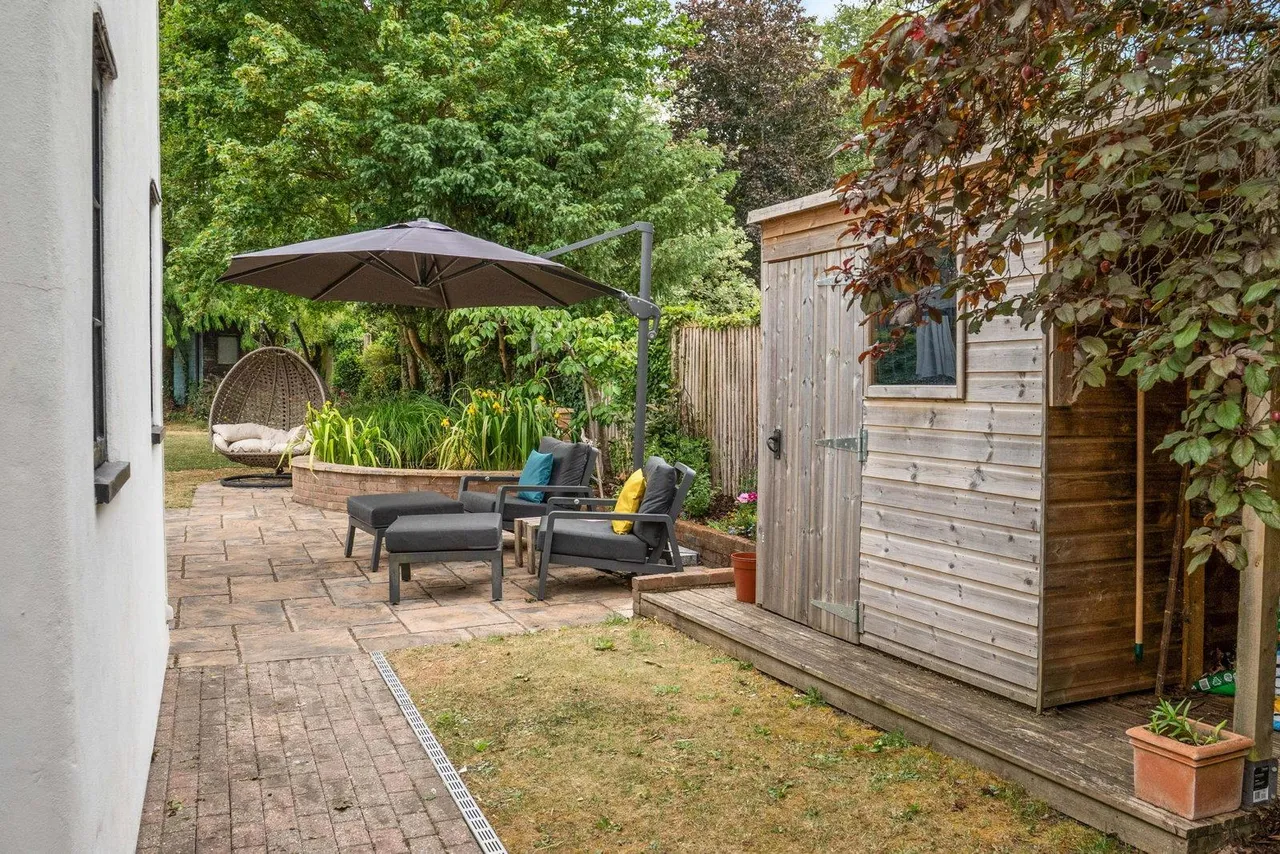 Green Street, Little Hadham, SG11, photo 40