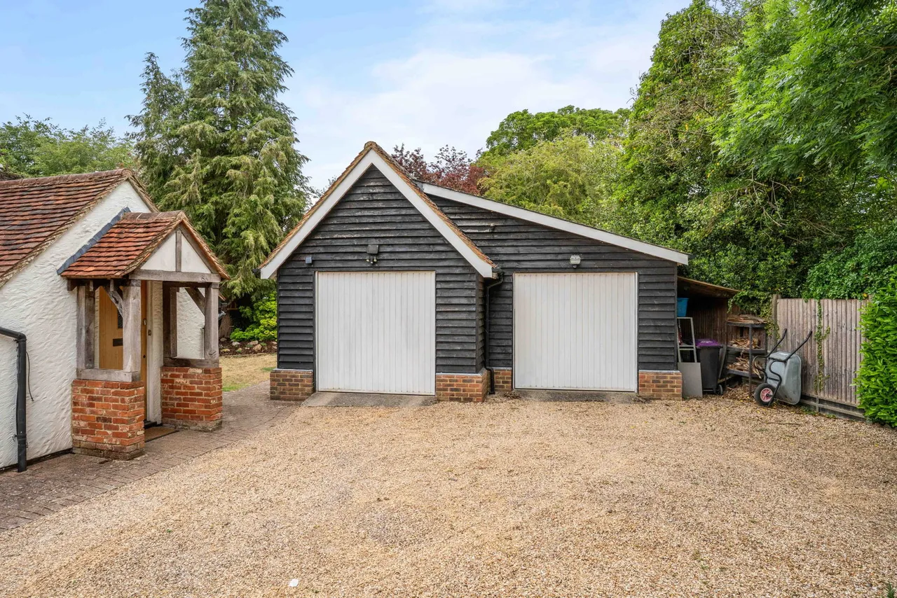 Green Street, Little Hadham, SG11, photo 5