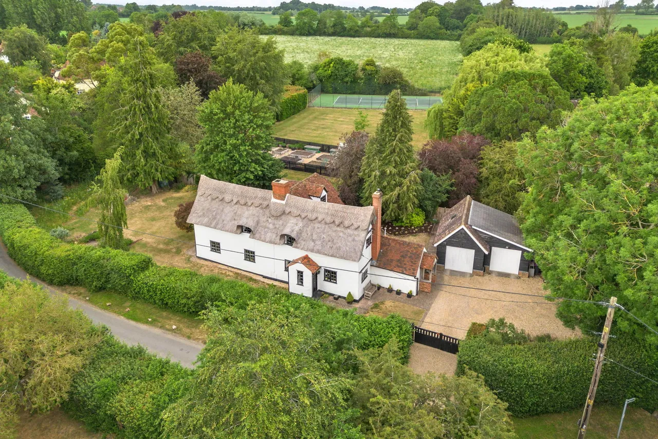 Green Street, Little Hadham, SG11, photo 2
