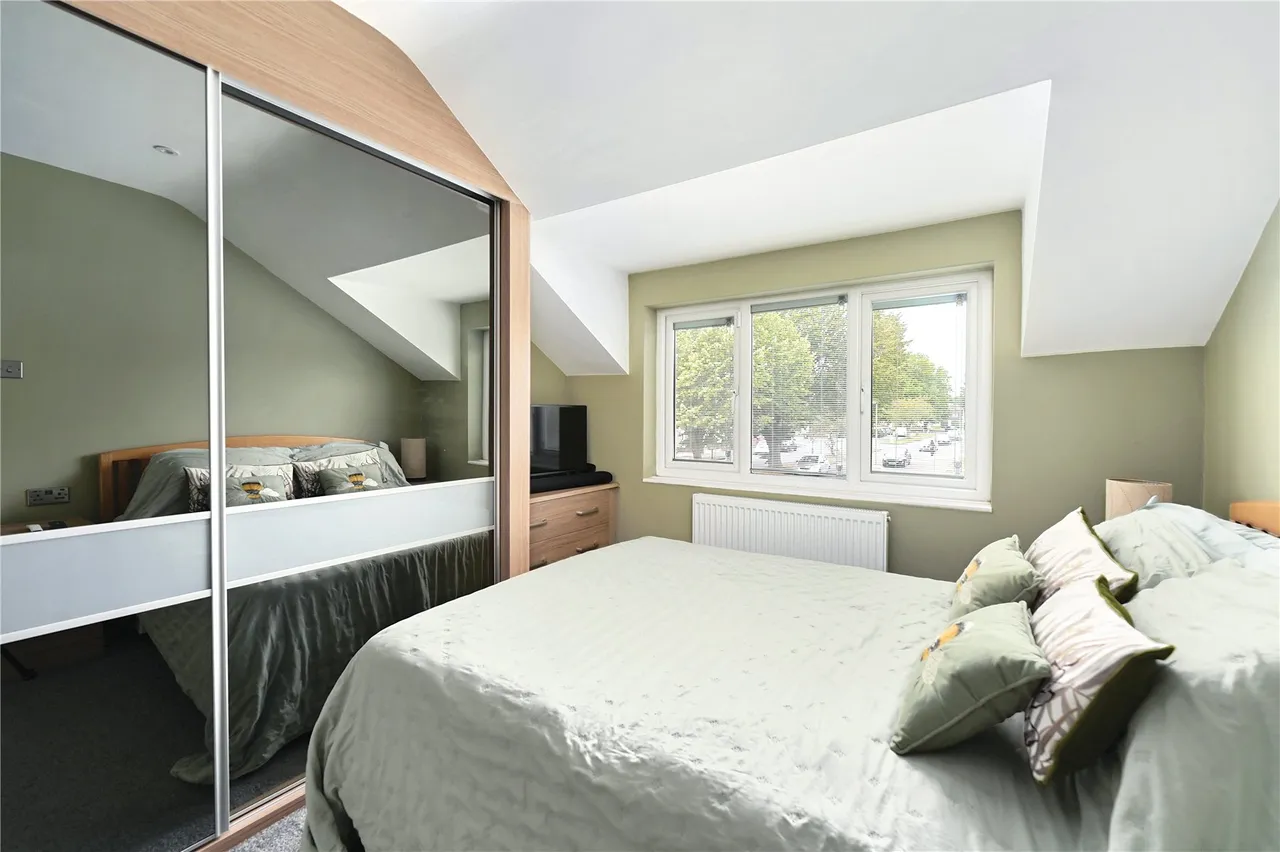 School Road, Ashford, TW15, photo 16