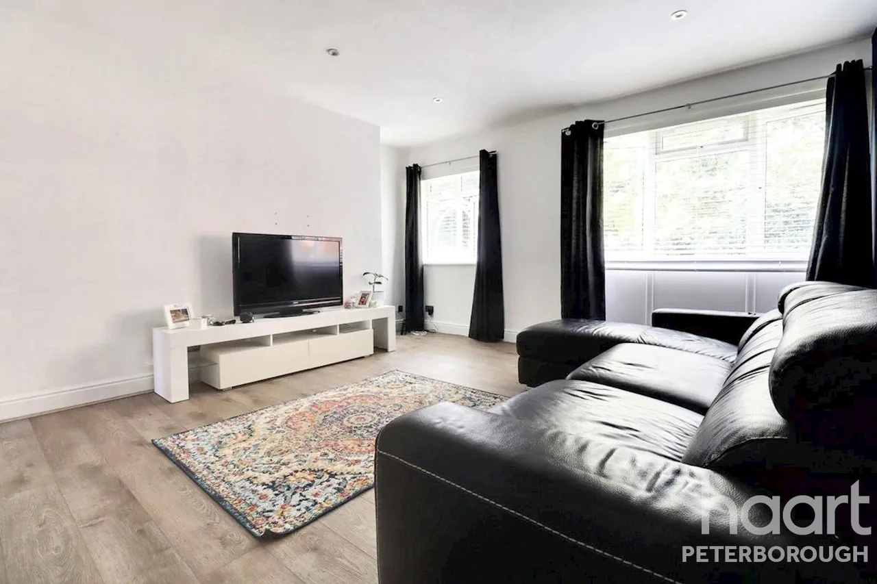 Flore Close, Westwood, PE3, photo 3