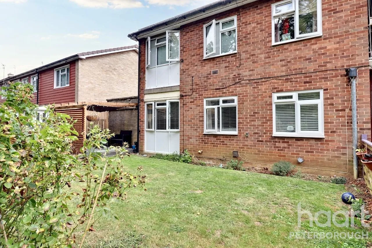 Flore Close, Westwood, PE3, photo 9