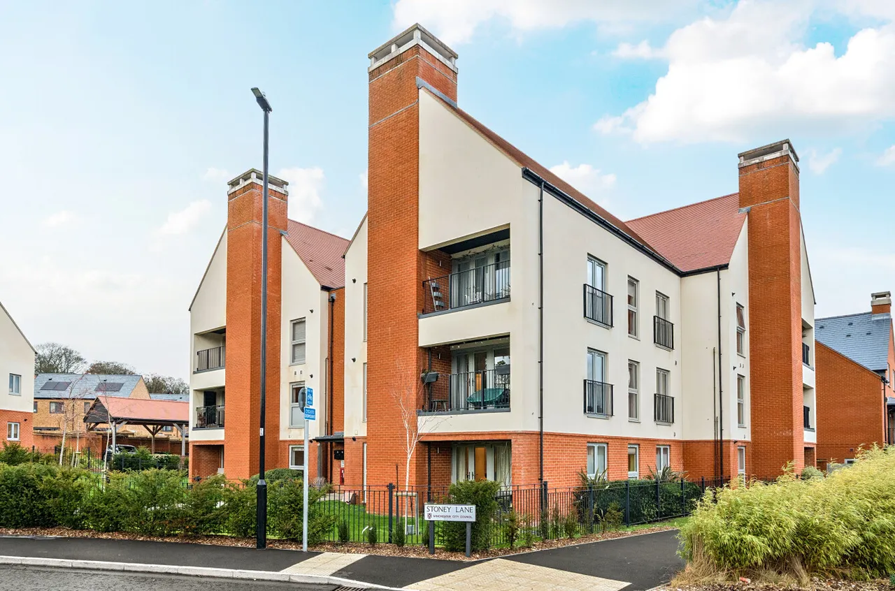 2 bed flat for sale, Stoney Lane, Winchester, SO22