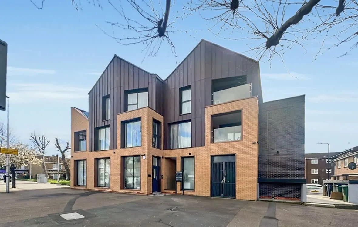 1 bed flat for sale, Crownfield Road, London, E15