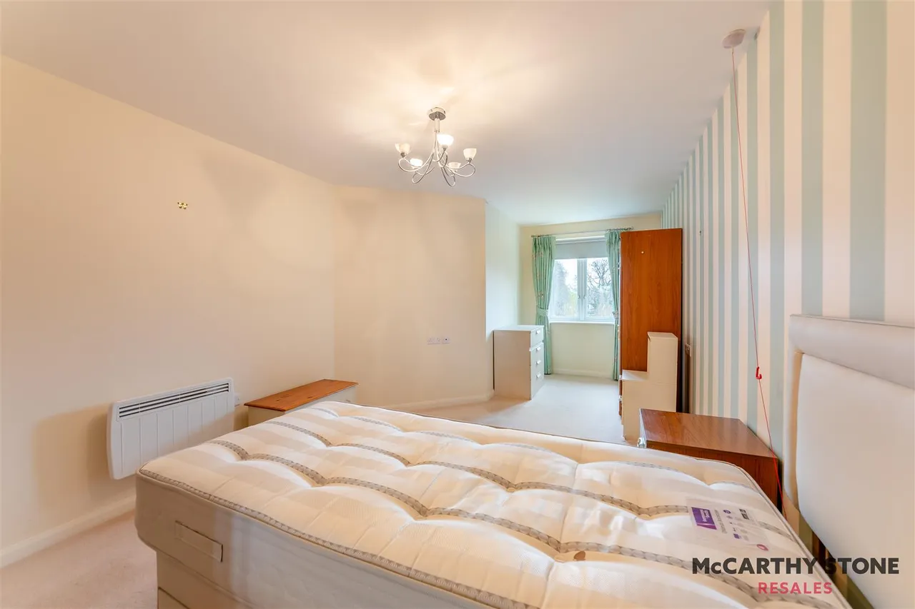 North Road, Ponteland, NE20, photo 12
