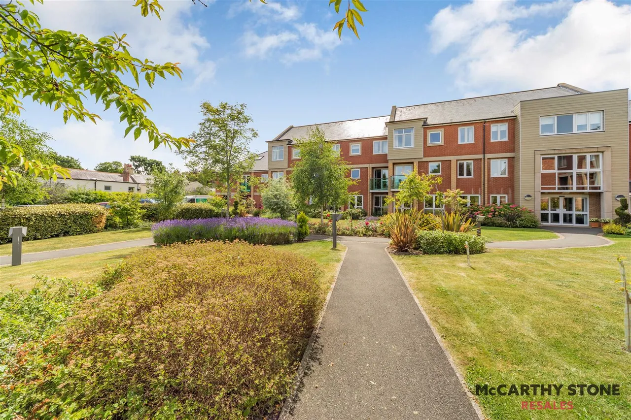 1 bed flat for sale, North Road, Ponteland, NE20