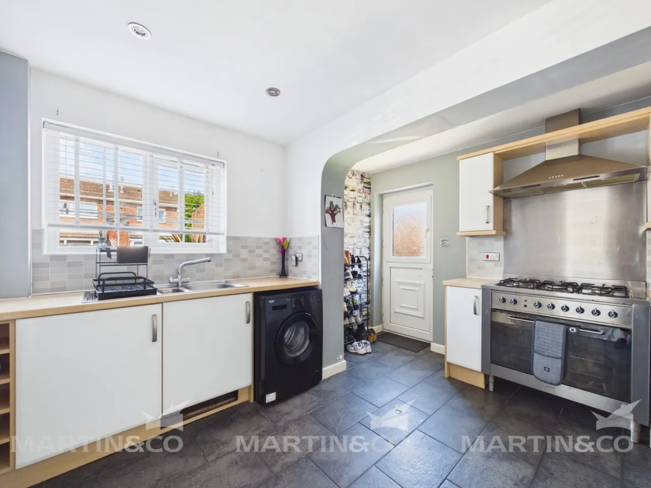 Askern, Doncaster, DN6, photo 8