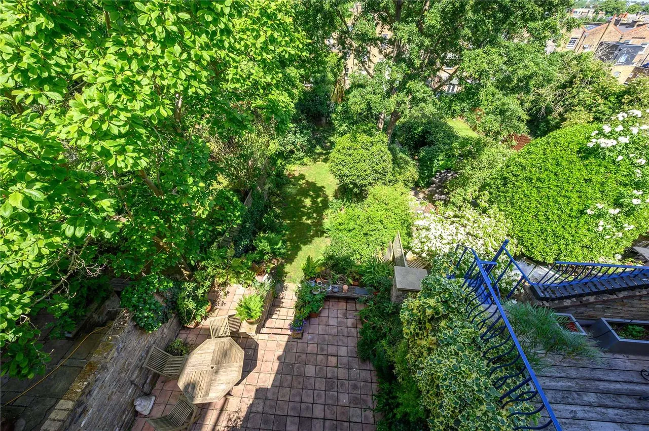 Highbury Quadrant, London, N5 2TE, photo 10