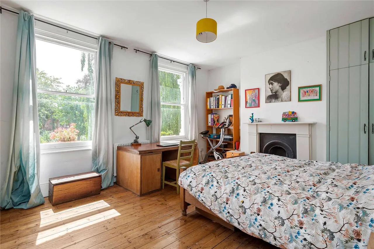 Highbury Quadrant, London, N5 2TE, photo 12