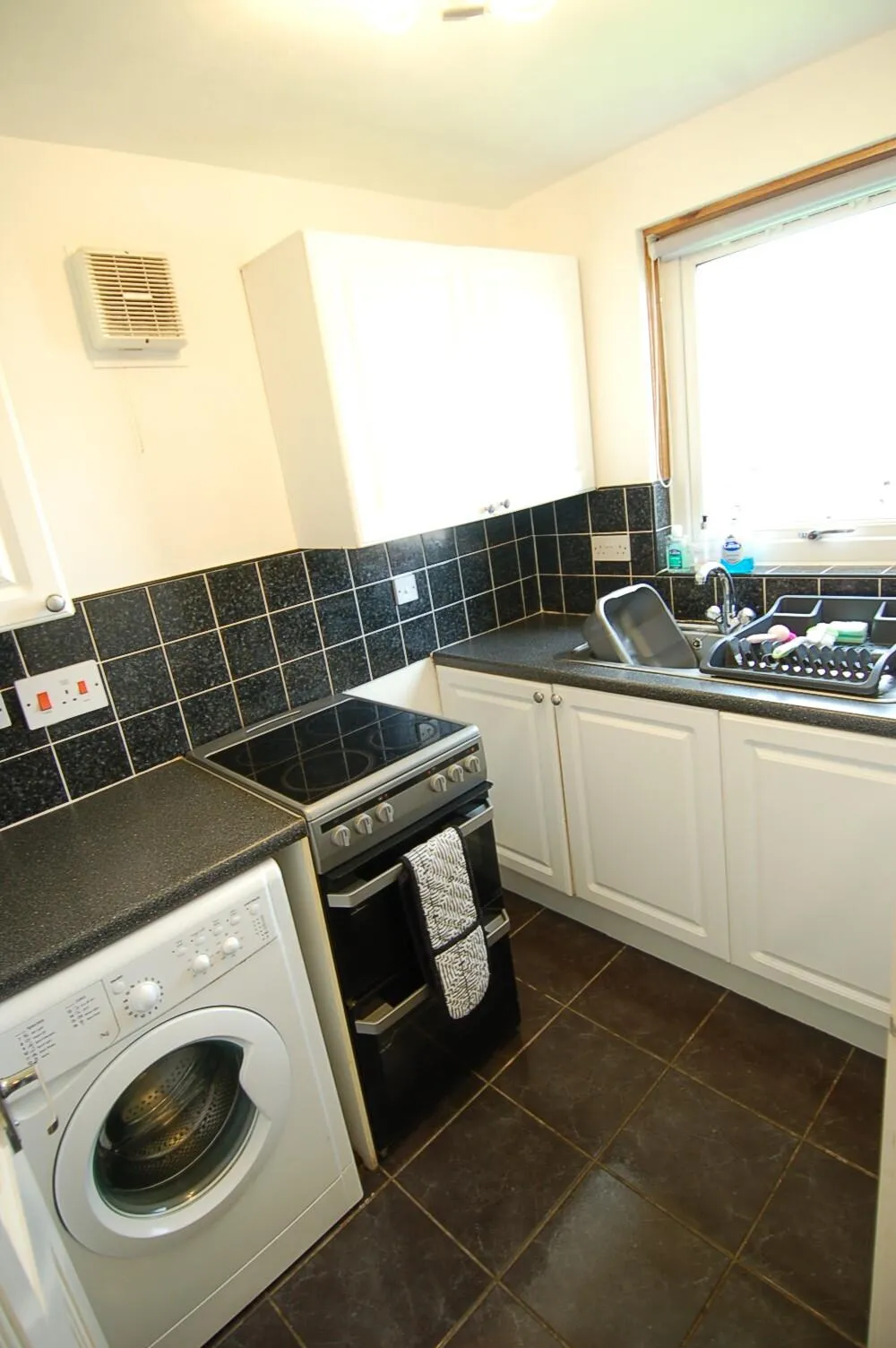 Maurice Avenue, Braehead, FK7, photo 6