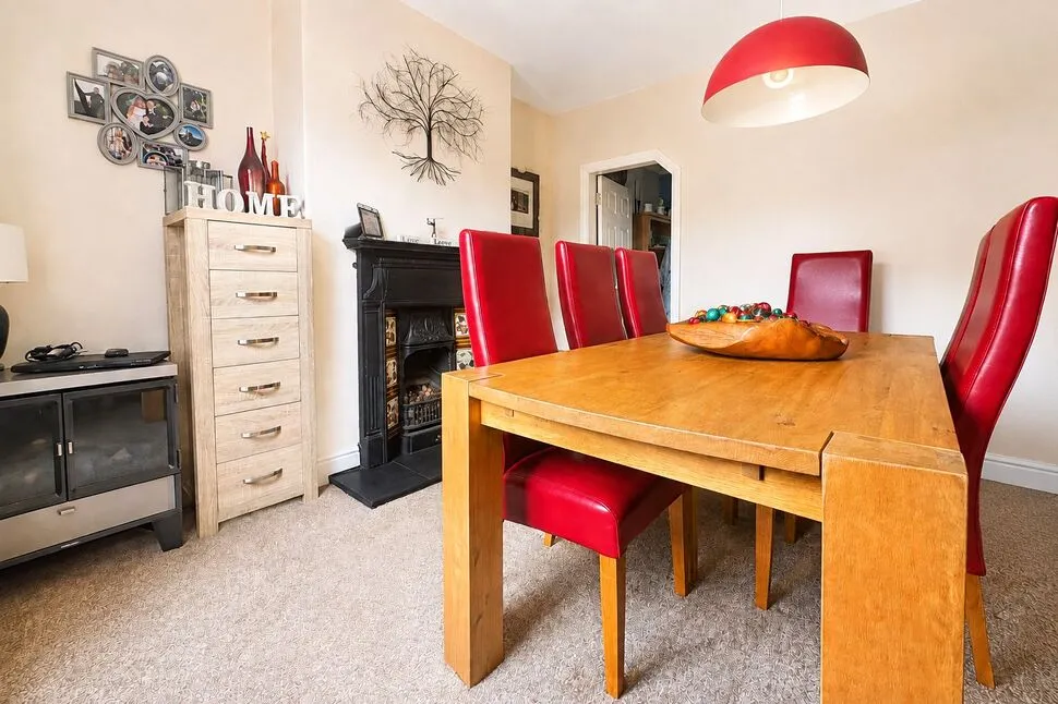 Hazelmere Road, Creswell, S80, photo 11