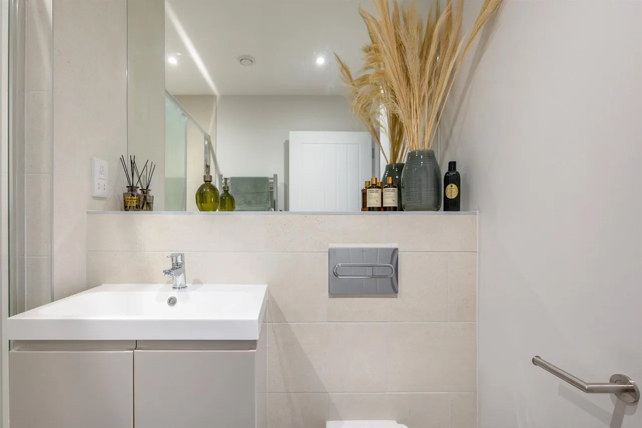 Barttelot Road, RH12 1BJ, photo 12