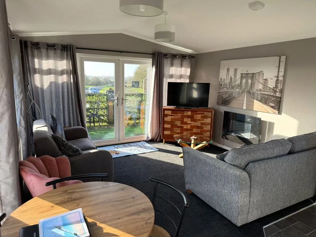 Padmoor Lane, Upton, DN21, photo 2