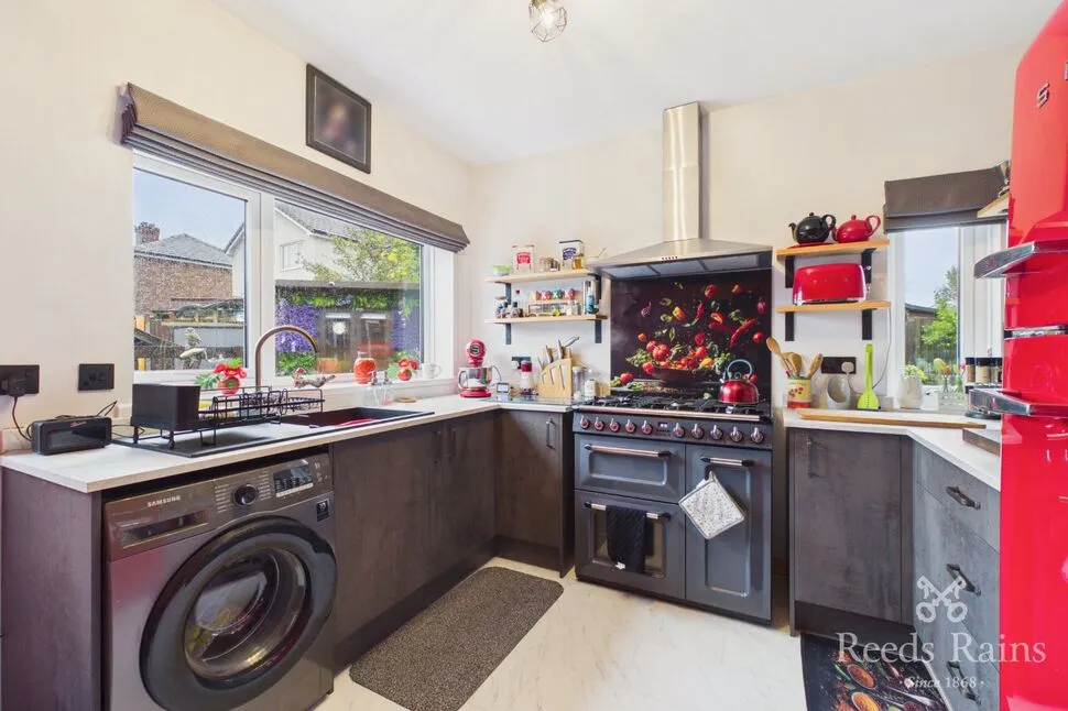 Acacia Crescent, Wigan, WN6, photo 2
